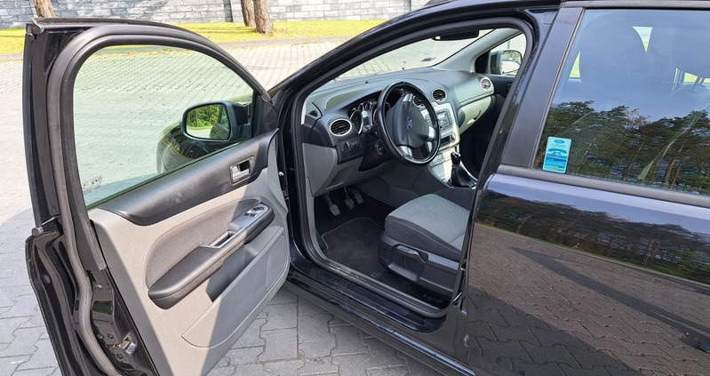 Ford Focus cena 16000 przebieg: 213310, rok produkcji 2010 z Piechowice małe 154